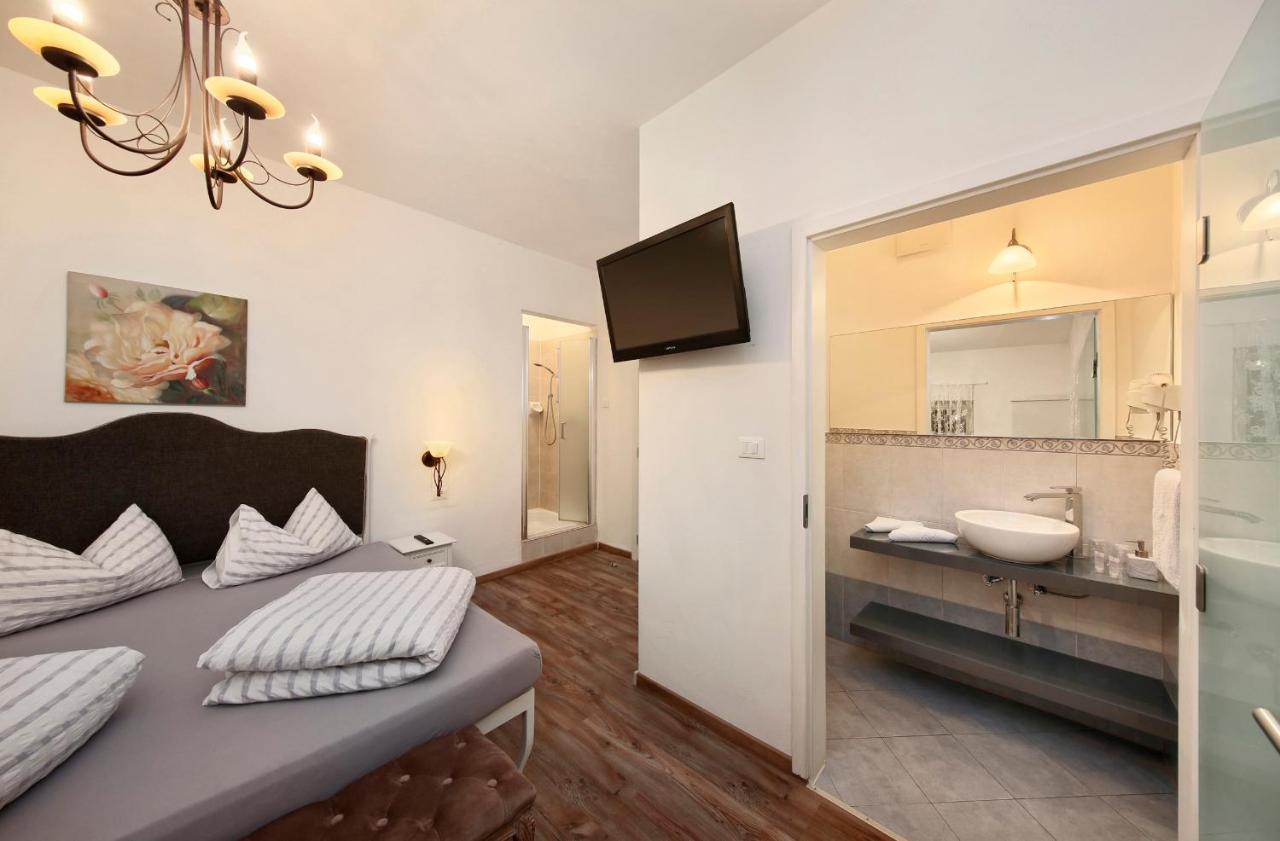 Garni Villa Tyrol - Adults Only Meran Zewnętrze zdjęcie